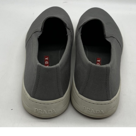 Prada Women's Gray Slip-On Sneaker w/ Logo on Heel sz 38.5 - Picture 4 of 5